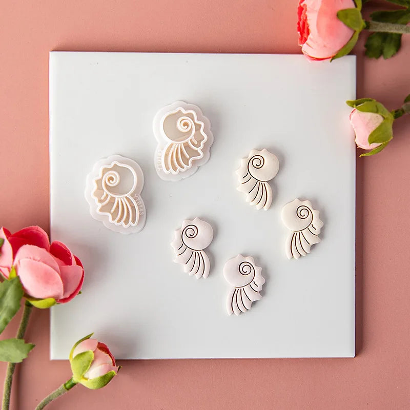 Ocean Sea Polymer Clay Cutters Summer Beach Earring Embosser Cutter Shell Conch Fish Tail Shape Earring Mold for Pendant Jewelry