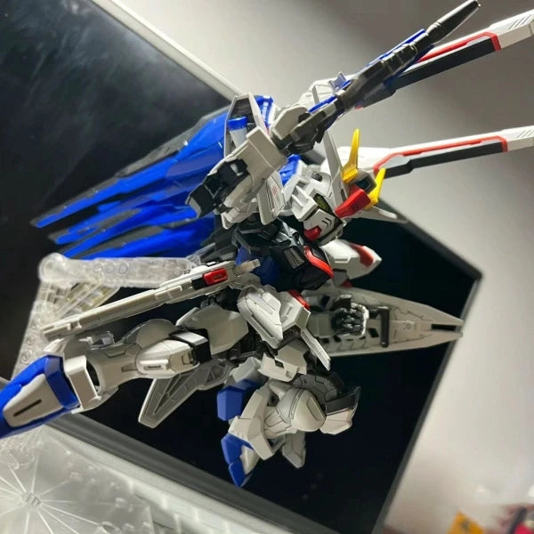 GAOGAO MGSD Assembly Model SEED ZGMF-X10A Freedom Model Kit Stickers And Platforms Collection Figurine Anime Statue 14+