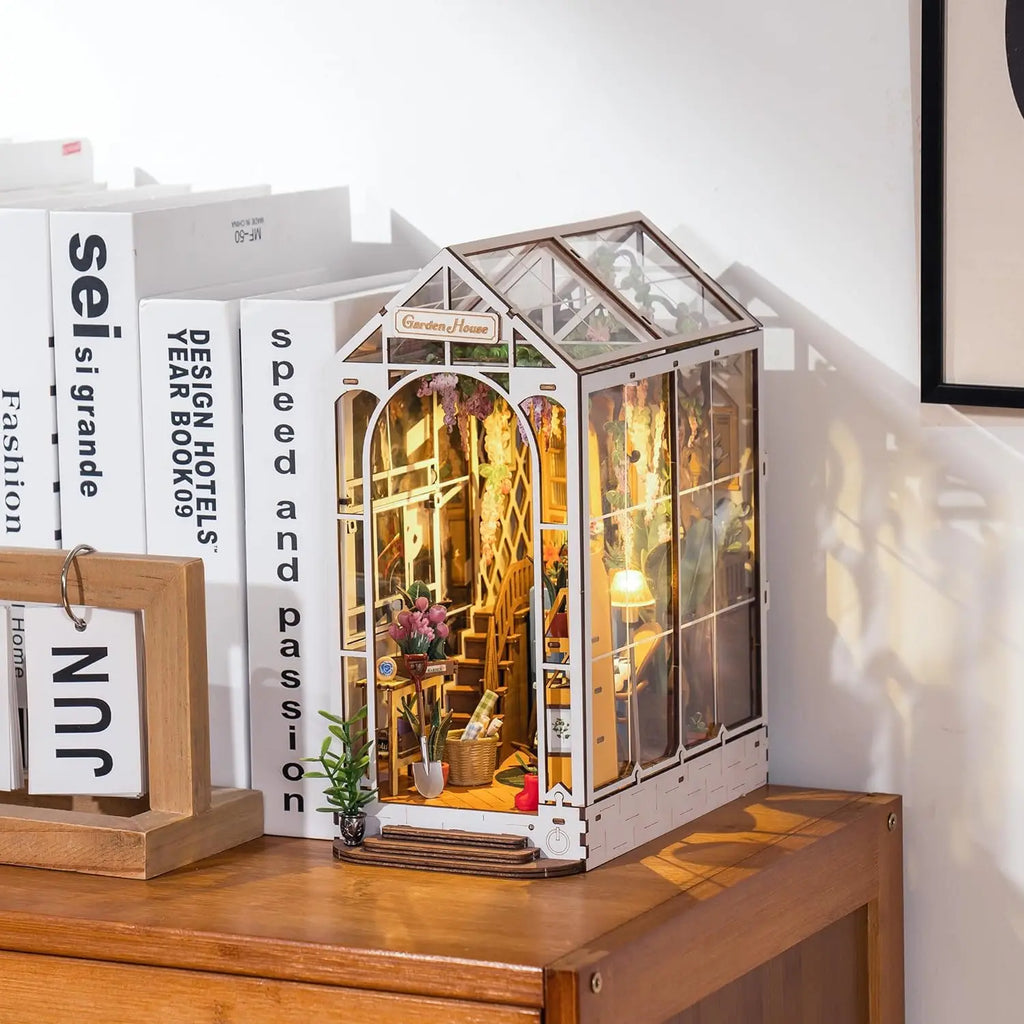 Book Nook Wooden Miniature Doll House for Bookshelf Insert Furniture
